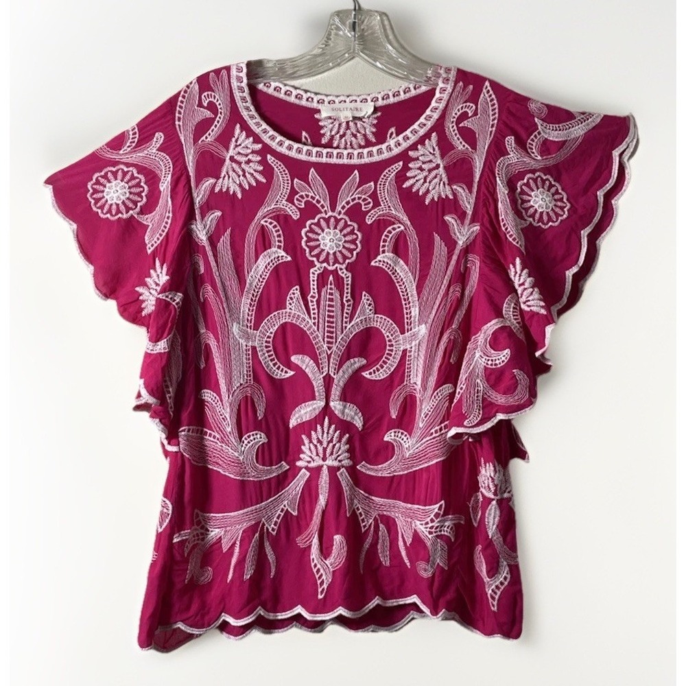 Solitaire Top M Pink Embrodiery Front Back Ruffle Sleeve Scalloped Hem Medium